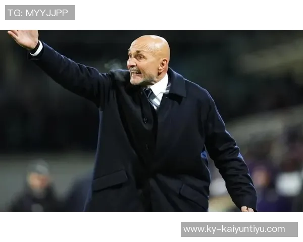 斯帕莱蒂对洛卡特利换人反应冷淡直接要求其回替补席