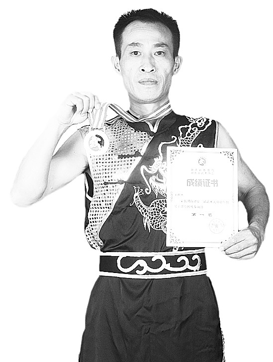 印度射击健将勇夺金牌，让人期待